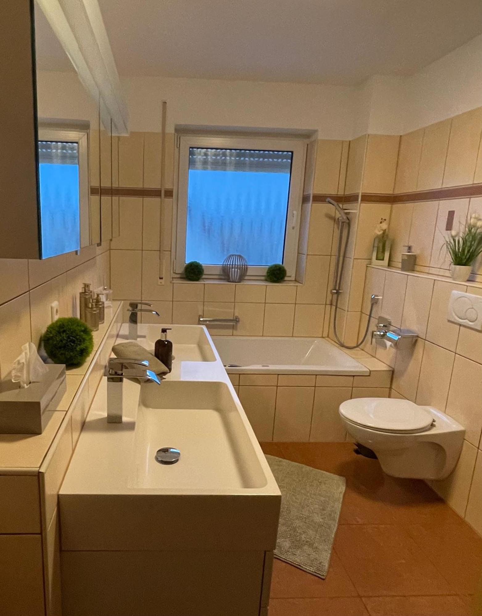 Ferienwohnung Prestige 1 Friedrichshafen Bagian luar foto