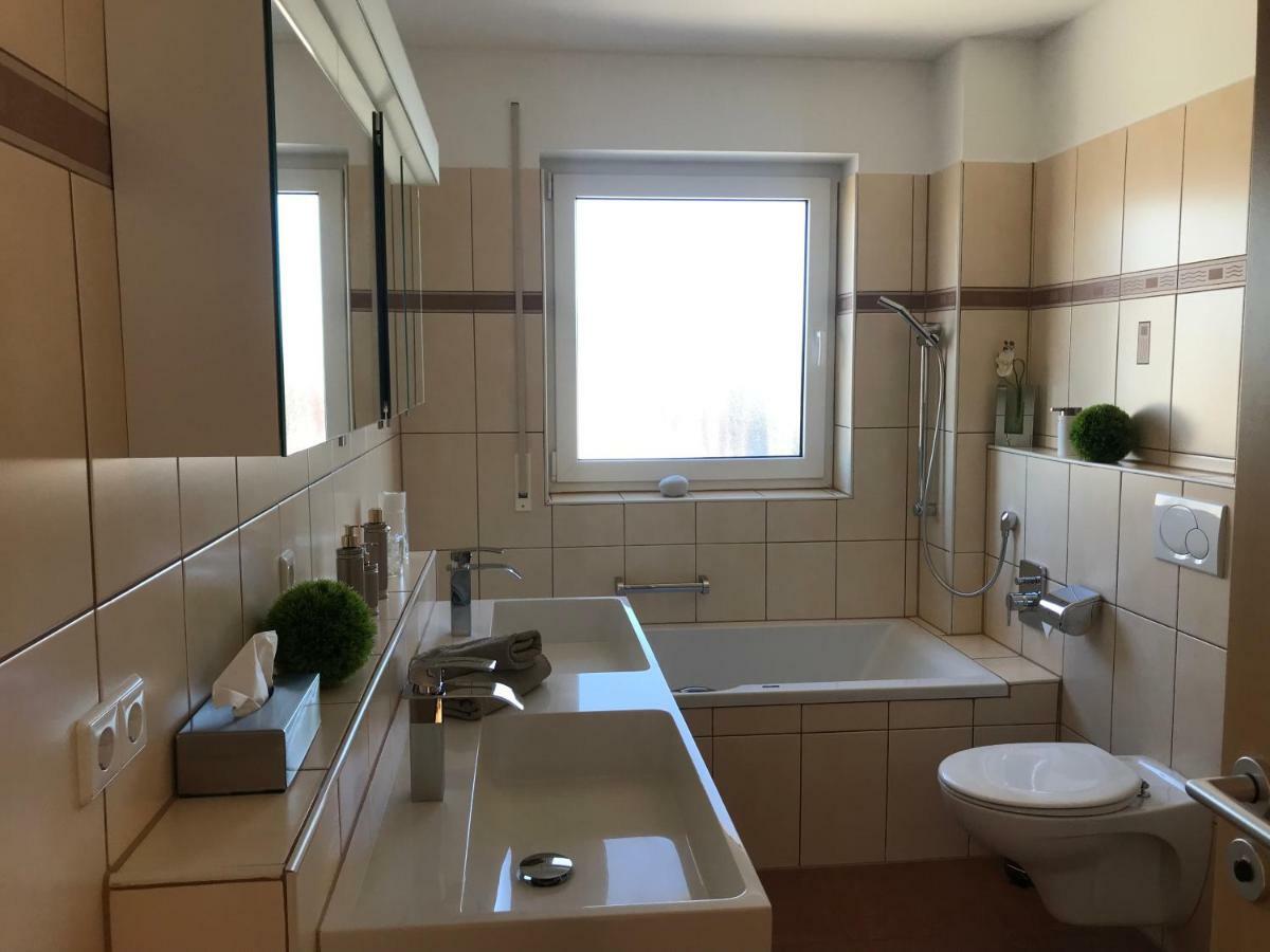 Ferienwohnung Prestige 1 Friedrichshafen Bagian luar foto